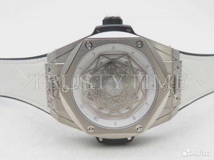 Часы Hublot Big Bang Sang Bleu 45mm 415.NX.2027.VR.MXM18