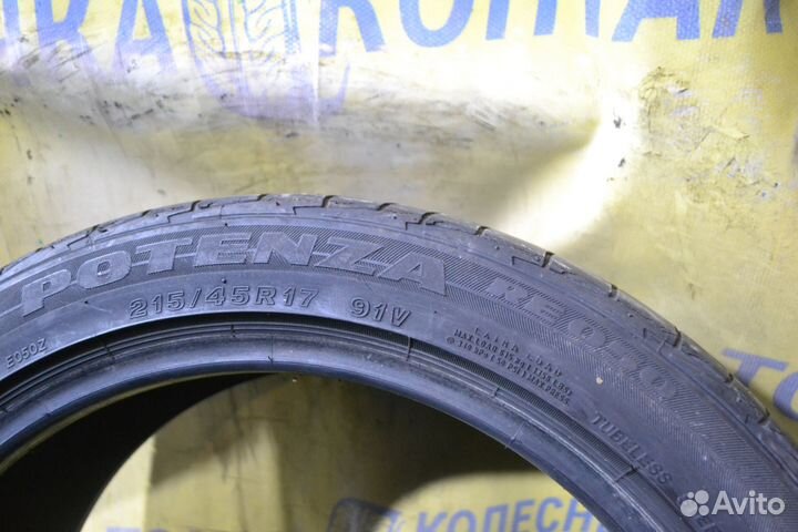 Bridgestone Potenza RE050 215/45 R17