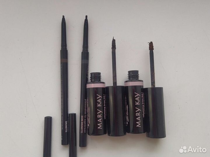 Средства для бровей