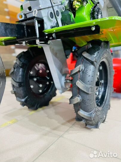 Снегоуборщик бензиновый Honda 9HP