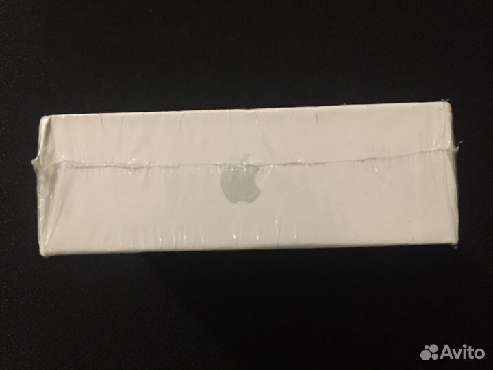 Беспроводные наушники AirPods