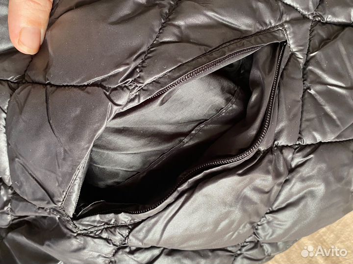 Жилеткa утепленая adidas 42-44 размер