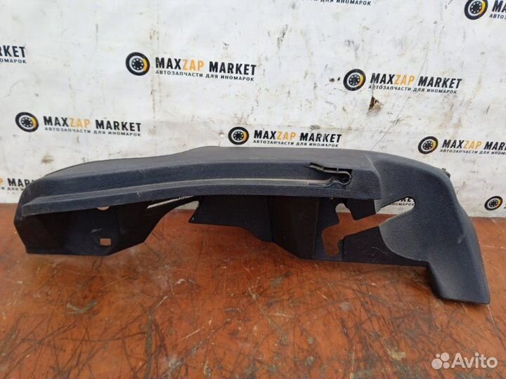 Держатель задней полки Ford Fusion 1.4 2007 лев