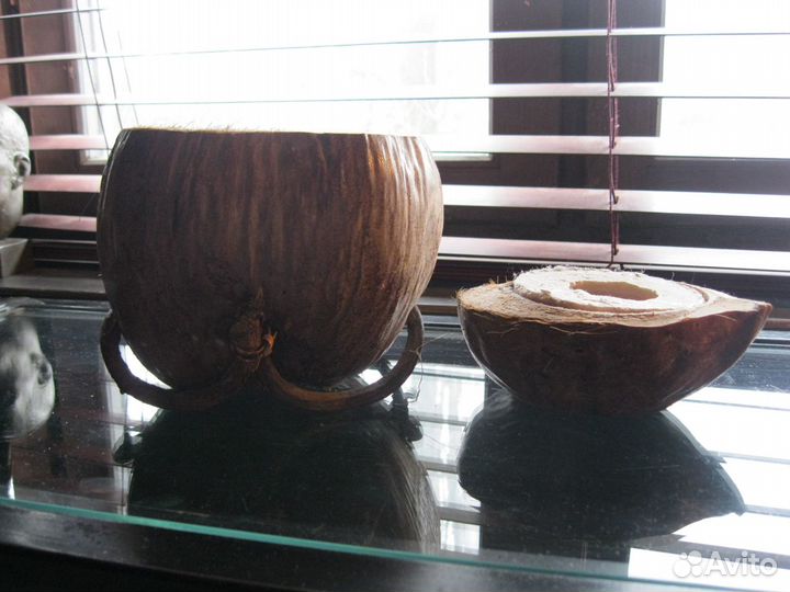 Кашпо и подсвечник