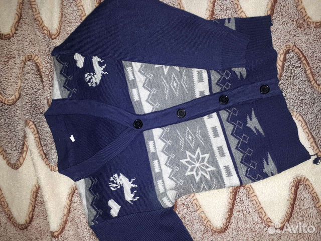 Свитер и рубашка детская для мальчиков