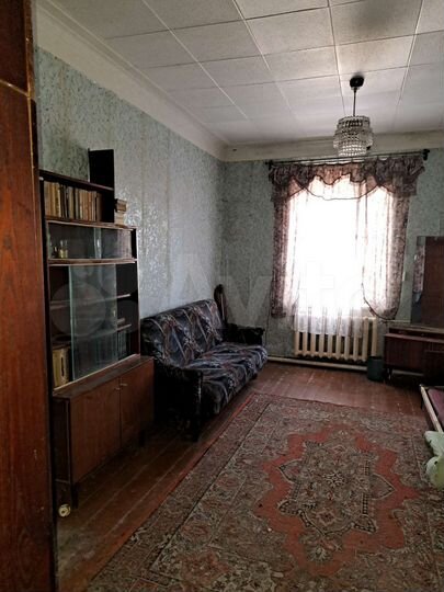 Комната 26 м² в 3-к., 1/2 эт.