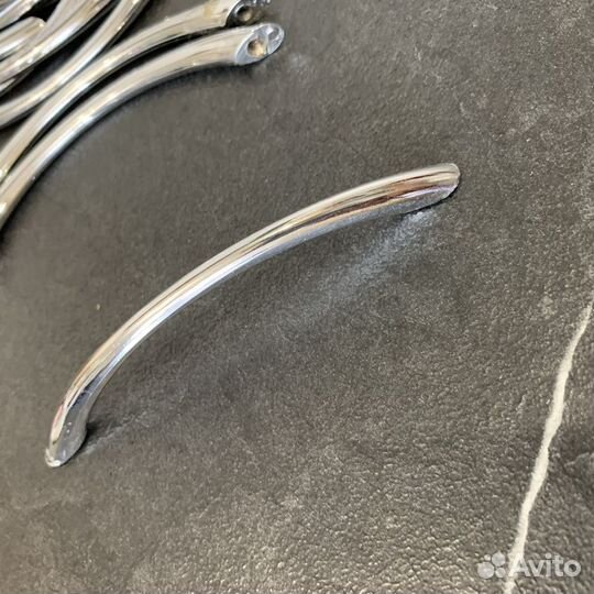 Мебельные ручки 96 мм серебряные 13 штук