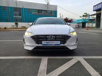 Hyundai Sonata 2.0 AT, 2019, 27 000 км, с пробегом, цена 2 130 000 руб.
