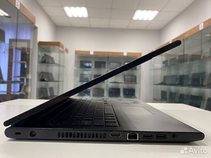 Ноутбук Dell (Pentium/ 4gb ram)