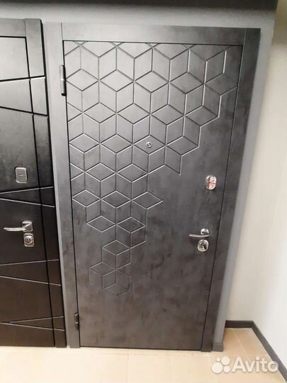 Дверь входная