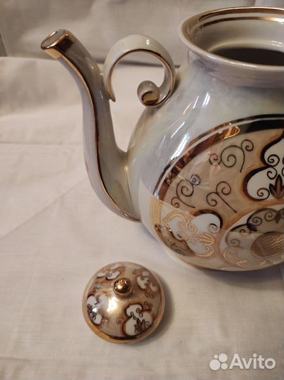 Большой фарфоровый чайник Кисловодск винтаж СССР