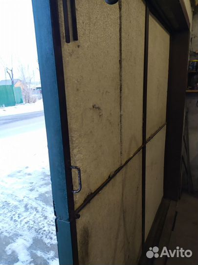 Ворота гаражные металлические бу