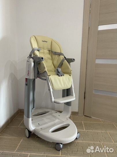 Стульчик для кормления peg perego