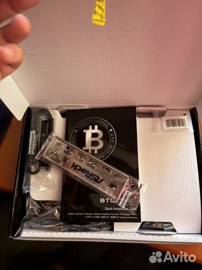 Продаю Материнскую плату на 12 карт ASRock Q270