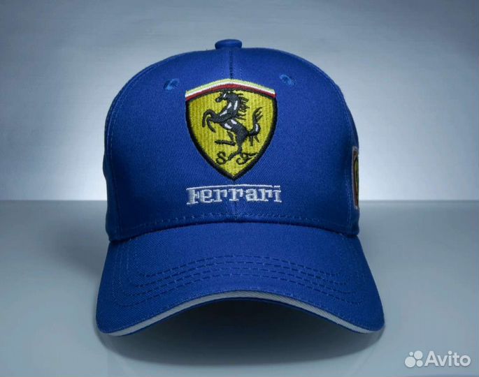 Кепка ferrari