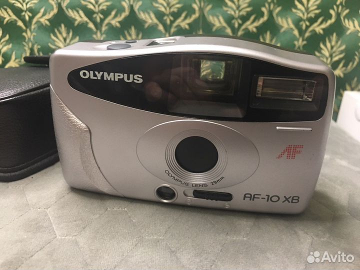 Плёночный фотоаппарат Olympus AF-10 XB