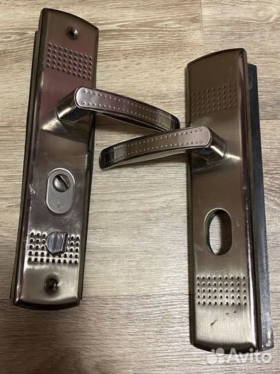 Ручка дверная входная