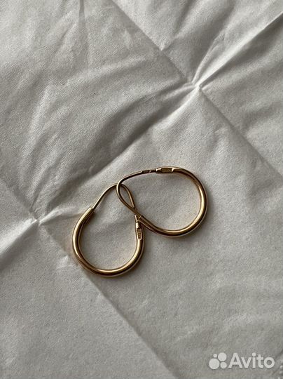 Золотые серьги