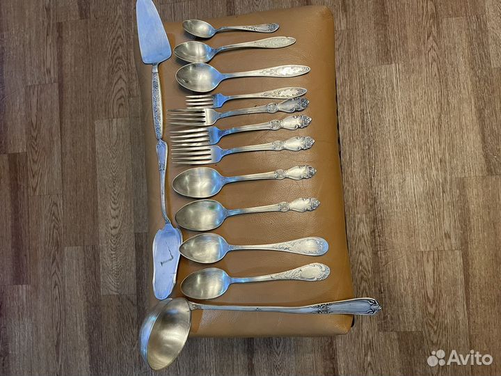 Набор столовых приборов из мельхиора