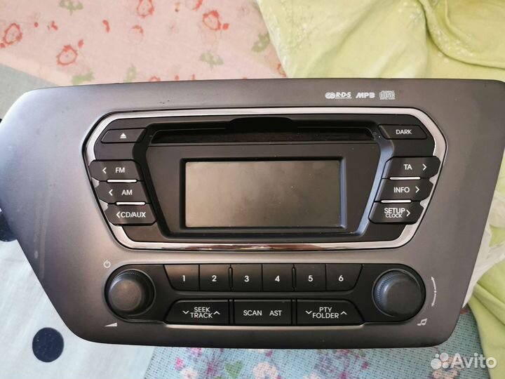 Штатная магнитола на kia rio 3