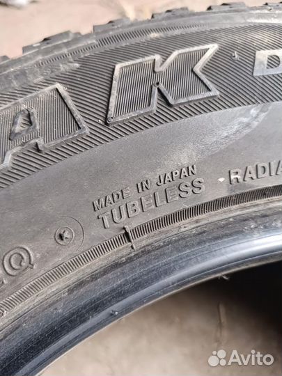 Bridgestone Blizzak DM-V1 225/65 R17 102Q