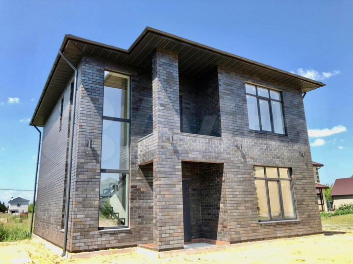 Дом 180 м² на участке 10 сот.