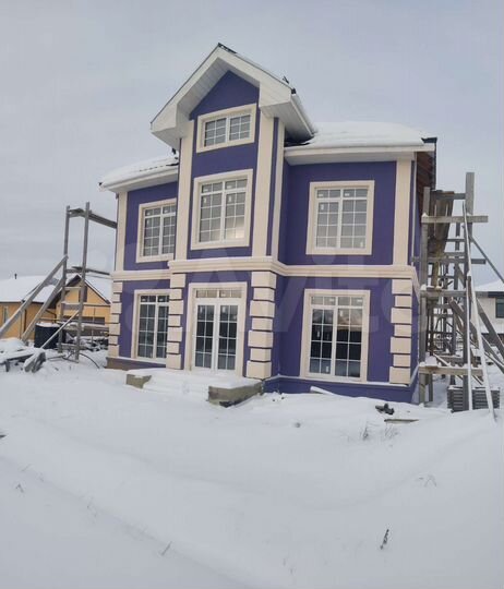 Коттедж 255 м² на участке 9,6 сот.