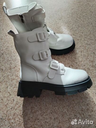 Ботинки женские