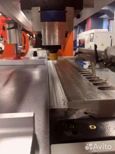 Сверлильно присадочный станок