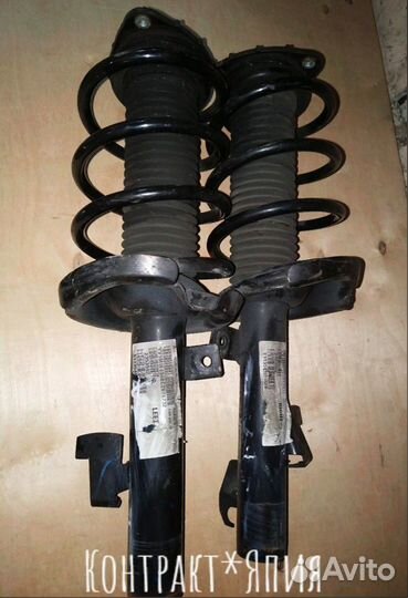 Стойки передние Volvo c30 s40 v50 c70