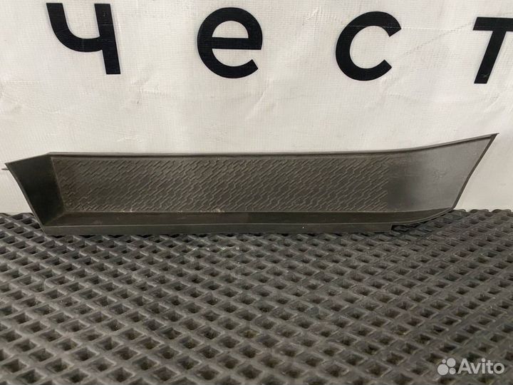 Коврик салона левый Volvo FH4 82216245