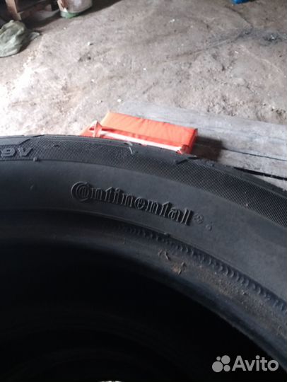 Continental Conti4x4Contact 235/50