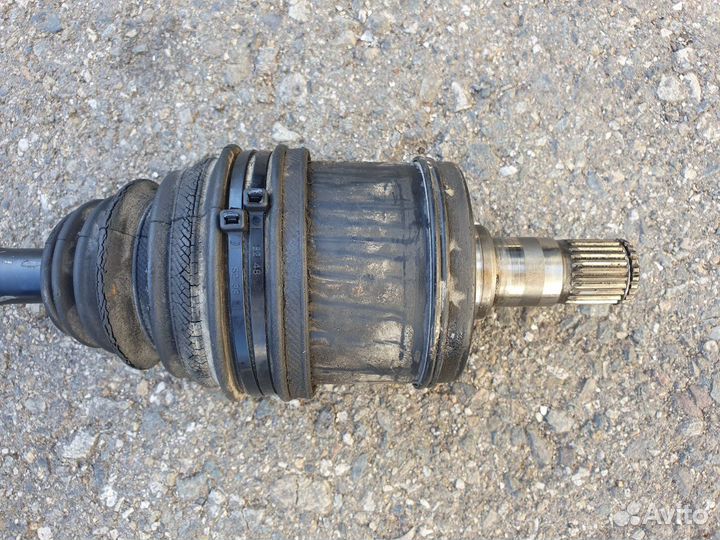 Привод передний правый для Mercedes W210