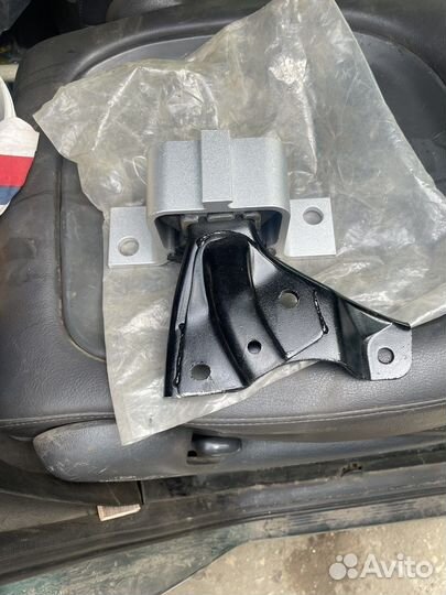 Опора двигателя лада ларгус
