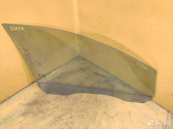 Стекло переднее левое для Ford Fiesta