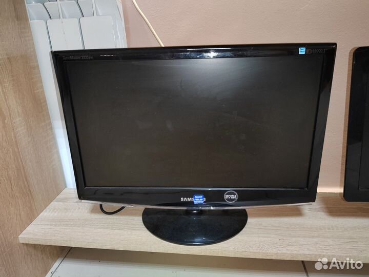 Офисные мониторы 19 и 22 и пк в хорошем состоянии