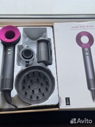 Dyson фен реплика