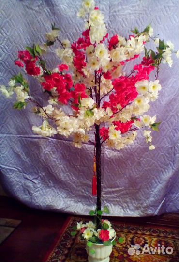 Сакура дерево. Искусственная. Бело-красная