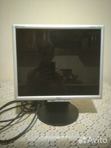 Монитор NEC MultiSync 70 GX2
