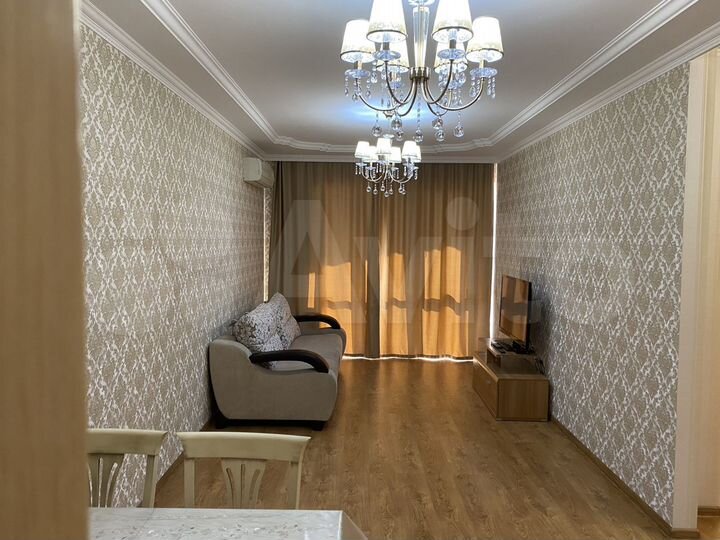 2-к. квартира, 58 м², 12/14 эт.