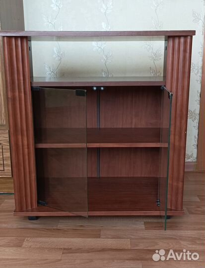 Тумба под телевизор бу