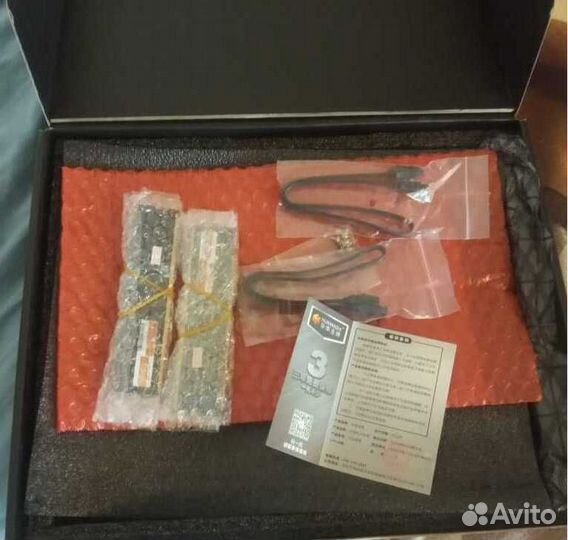 Материнская плата с Intel E5 2678 v3 и 4*8G DDR4