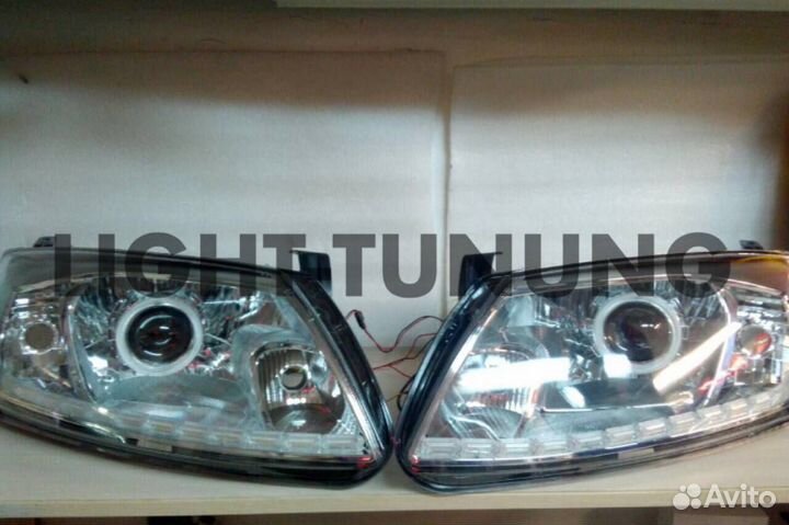 Фары Гранта с би-линзами и бегающим поворотником