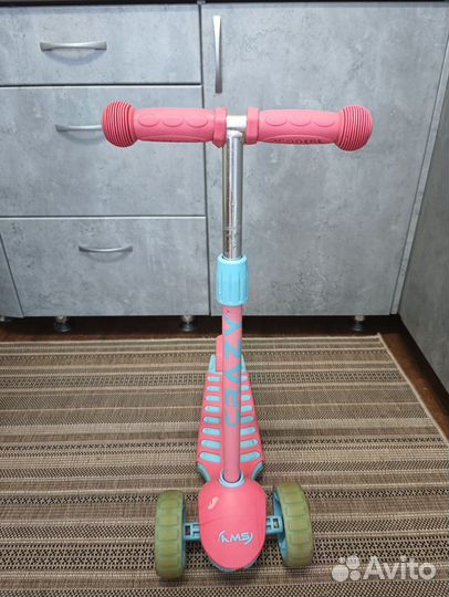 Самокат 3х колесный