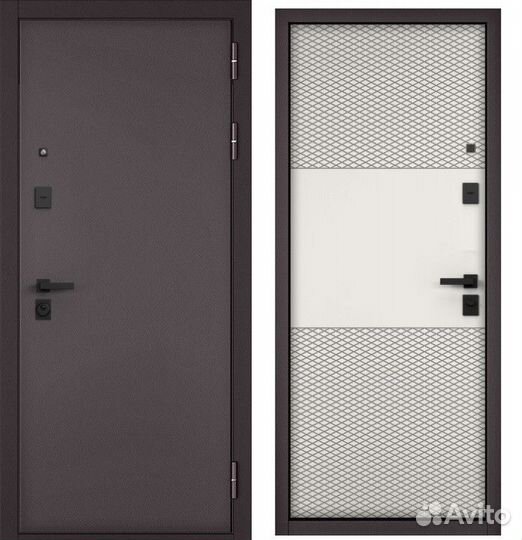 Дверь входная металлическая в квартиру