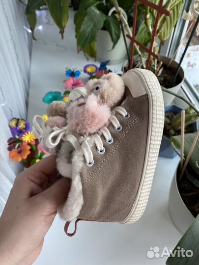 Ботинки для девочки