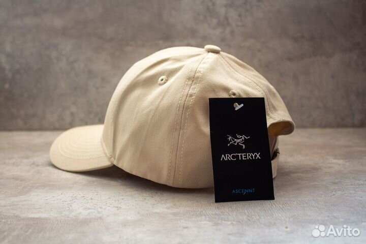 Кепка Arcteryx