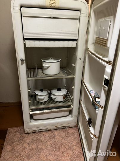 Холодильник
