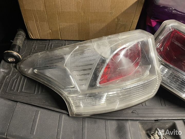 Фары на mitsubishi outlander