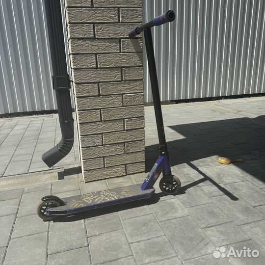 Самокат трюковой tech team